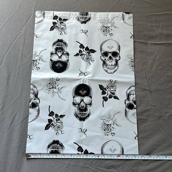 Halloween poly mailers bundle of 15 - plus mystery thank you cards & stickers - Picture 2 of 8